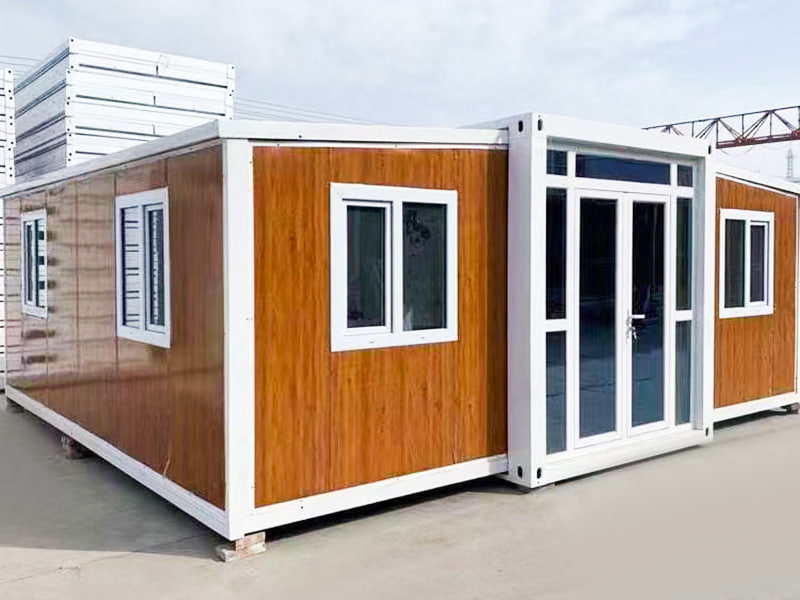 Residential Double-Wing Expandable Container Room